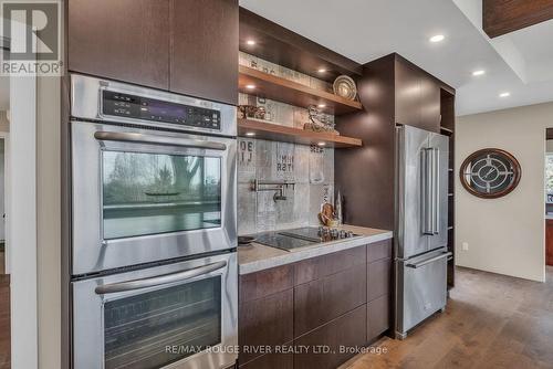 7 Sunrise Court, Cobourg, ON - Indoor Photo Showing Kitchen