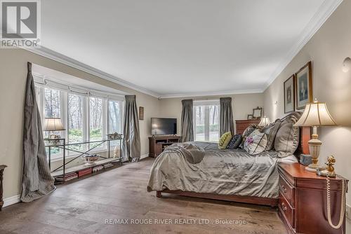 7 Sunrise Court, Cobourg, ON - Indoor Photo Showing Bedroom