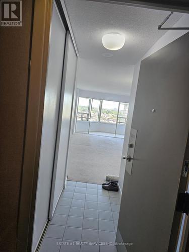 1101 - 330 Rathburn Road W, Mississauga, ON - Indoor Photo Showing Other Room