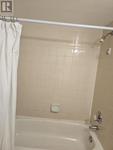 1101 - 330 Rathburn Road W, Mississauga, ON - Indoor Photo Showing Bathroom