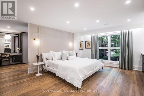 1242 Ravine Drive, Mississauga (Lorne Park), ON - Indoor Photo Showing Bedroom