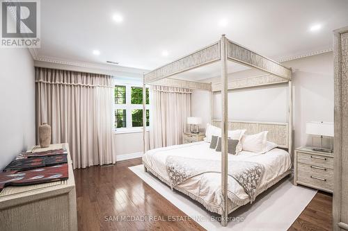 1242 Ravine Drive, Mississauga, ON - Indoor Photo Showing Bedroom