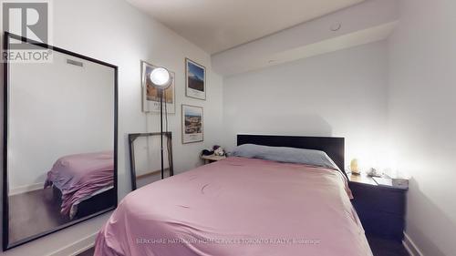 323E - 576 Front Street, Toronto, ON - Indoor Photo Showing Bedroom