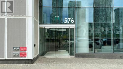 323E - 576 Front Street, Toronto, ON - 