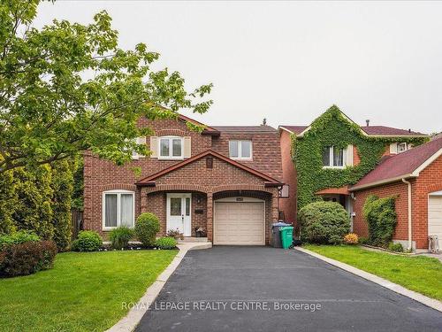 2471 Ploughshare Crt, Mississauga, ON - Outdoor With Facade