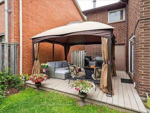 2471 Ploughshare Crt, Mississauga, ON - Outdoor With Deck Patio Veranda With Exterior