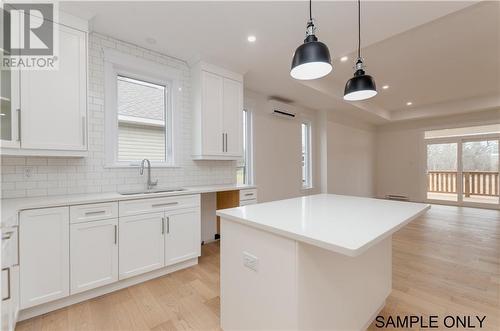 543 Royal Oaks, Moncton, NB - Indoor Photo Showing Kitchen