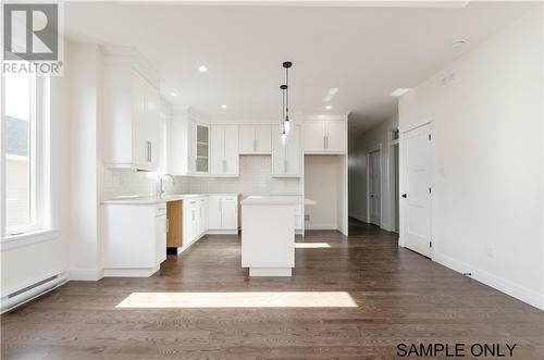 541 Royal Oaks, Moncton, NB - Indoor Photo Showing Kitchen