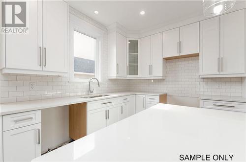 541 Royal Oaks, Moncton, NB - Indoor Photo Showing Kitchen With Upgraded Kitchen