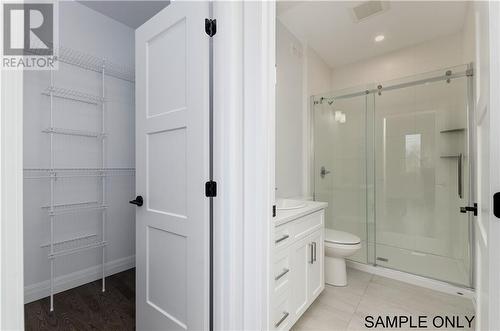 541 Royal Oaks, Moncton, NB - Indoor Photo Showing Bathroom