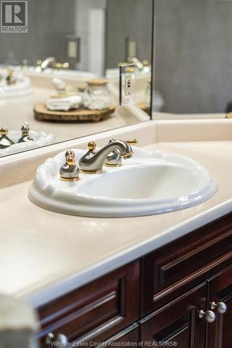 3381 Gundy Park, Windsor, ON - Indoor Photo Showing Bathroom