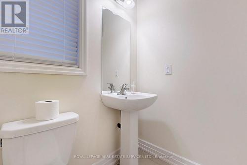 9498 Tallgrass Avenue, Niagara Falls, ON - Indoor Photo Showing Bathroom