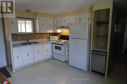 9 Sandpiper Lane, Quinte West, ON - Indoor Photo Showing Kitchen