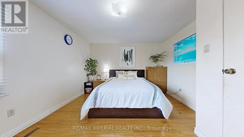 61 Mabley Crescent, Vaughan, ON - Indoor Photo Showing Bedroom