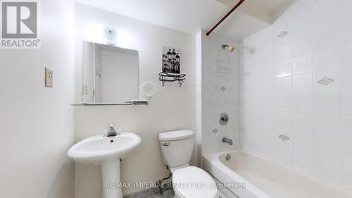 61 Mabley Crescent, Vaughan, ON - Indoor Photo Showing Bathroom