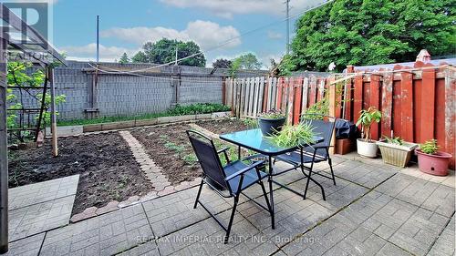 61 Mabley Crescent, Vaughan, ON - Outdoor