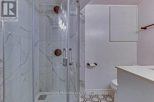 100 Amy Crescent, London, ON - Indoor Photo Showing Bathroom