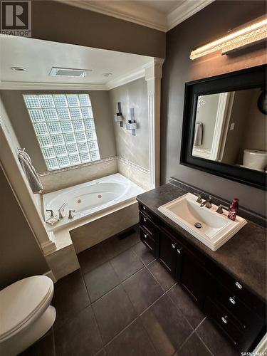 1903 Bowers Drive, North Battleford, SK - Indoor Photo Showing Bathroom
