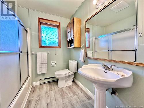 24 Snowball Crescent, Nackawic, NB - Indoor Photo Showing Bathroom