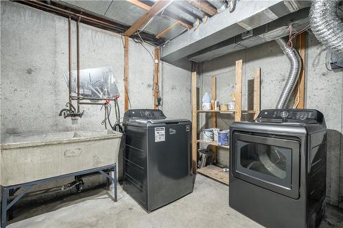 116 St. Andrews Drive, Hamilton, ON - Indoor Photo Showing Laundry Room
