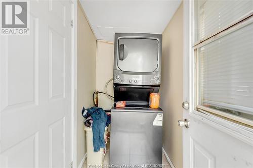 1594 Westminster Boulevard, Windsor, ON - Indoor Photo Showing Laundry Room