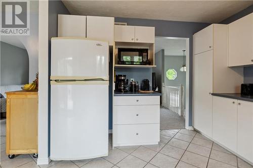 76 Pointe Du Chene, Shediac, NB - Indoor Photo Showing Kitchen