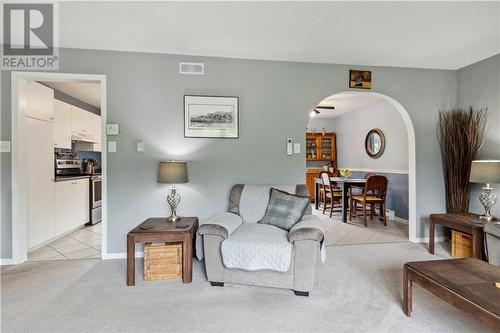 76 Pointe Du Chene, Shediac, NB - Indoor Photo Showing Living Room