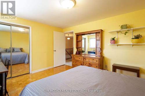 1467 Flaminia Court, Mississauga, ON - Indoor Photo Showing Bedroom