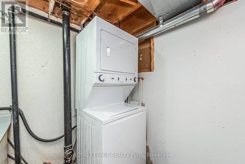 3458 Woodhurst Crescent, Mississauga, ON - Indoor Photo Showing Laundry Room