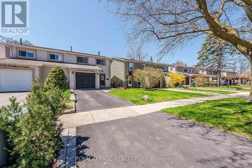 3458 Woodhurst Crescent, Mississauga, ON - Outdoor With Facade