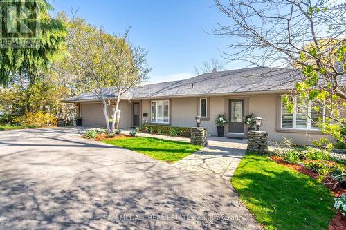 1269 Stavebank Road, Mississauga, ON - Outdoor With Facade