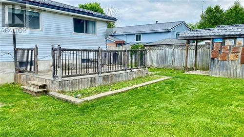 10 William Johnson Street, Hamilton (Stoney Creek Mountain), ON - Outdoor With Deck Patio Veranda