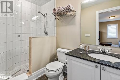 132 East Ridge Drive Unit# 4, Thornbury, ON - Indoor Photo Showing Bathroom