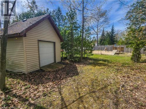 27 Hemlock Road, Oliphant, ON - Outdoor