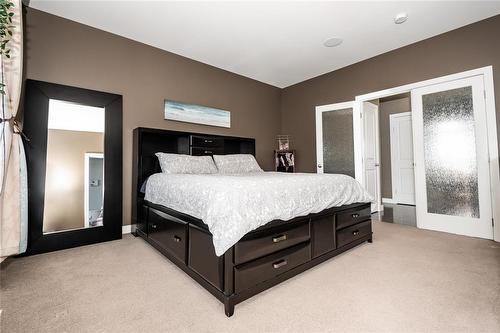 50 Claremont Drive, Niverville, MB - Indoor Photo Showing Bedroom