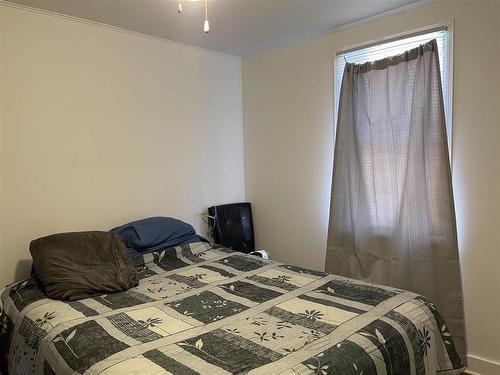 13 Drake Street, Marathon, ON - Indoor Photo Showing Bedroom