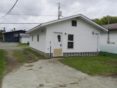 919 Victoria Avenue N, Fort Frances, ON - Outdoor