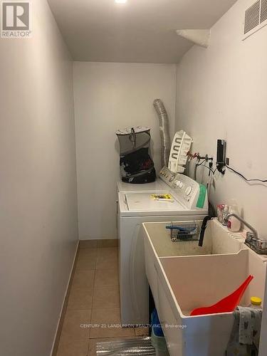 256 Drewry Avenue, Toronto, ON - Indoor Photo Showing Laundry Room