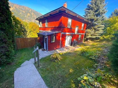 95 High Street, Nelson, BC - Outdoor