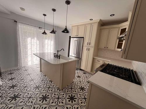 95 High Street, Nelson, BC - Indoor Photo Showing Kitchen