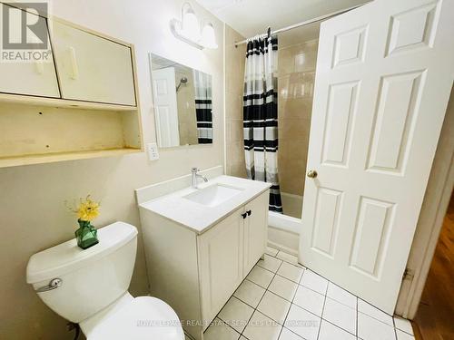 Lower - 366 Harrowsmith Drive, Mississauga, ON - Indoor Photo Showing Bathroom