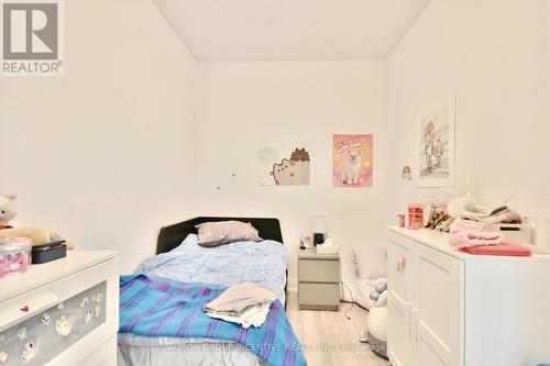 608 - 299 Cundles Road E, Barrie (Alliance), ON - Indoor Photo Showing Bedroom