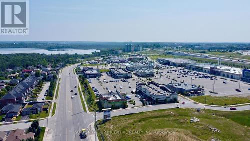 608 - 299 Cundles Road E, Barrie (Alliance), ON - Outdoor With View