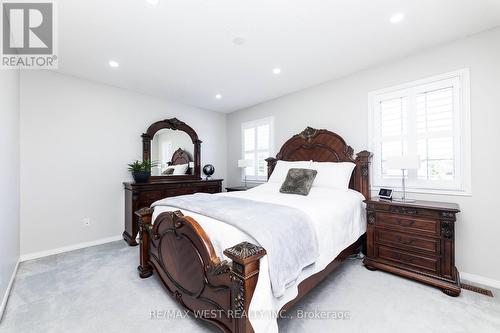 71 Atwood Avenue W, Halton Hills, ON - Indoor Photo Showing Bedroom