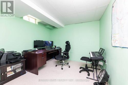 71 Atwood Avenue W, Halton Hills, ON - Indoor Photo Showing Office