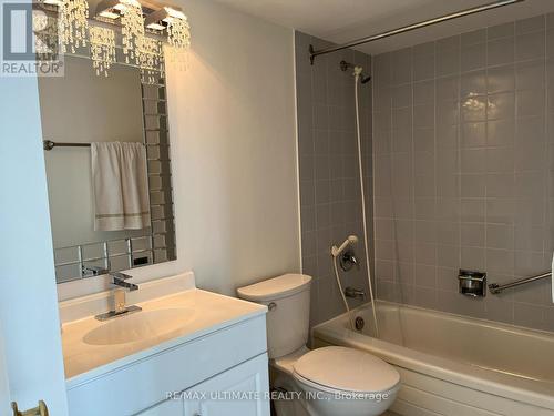 1410 - 3233 Eglinton Avenue E, Toronto, ON - Indoor Photo Showing Bathroom