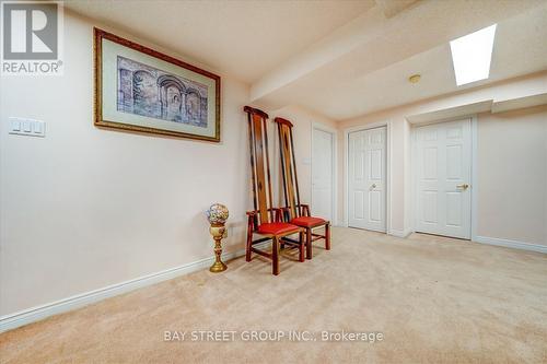 98 Rowland Court, Markham, ON - Indoor Photo Showing Other Room
