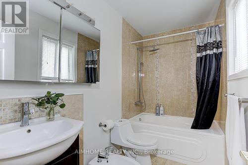 40 Willowbrook Road, Markham, ON - Indoor Photo Showing Bathroom