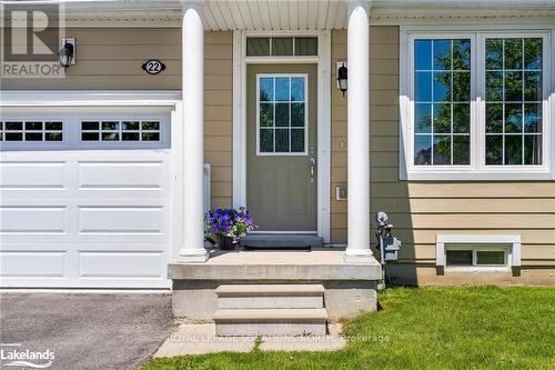 Pw - 22 Providence Way, Wasaga Beach, ON - Outdoor With Facade