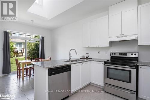 Pw - 22 Providence Way, Wasaga Beach, ON - Indoor Photo Showing Kitchen With Stainless Steel Kitchen With Double Sink